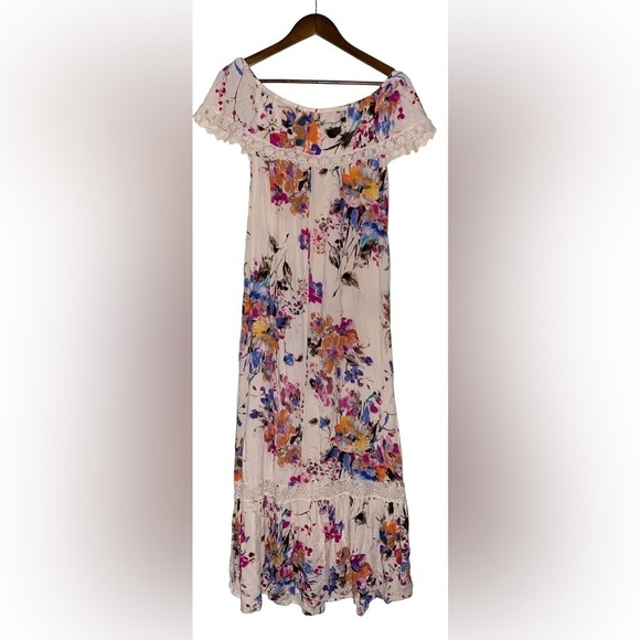 Umgee Off The Shoulder Floral Print With Lace Maxi Dress In Ivory Size Small - Picture 2 of 7